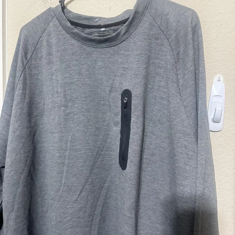 Russell training fit Men’s grey sweatshirt 2XL performance long sleeve tiny flaw